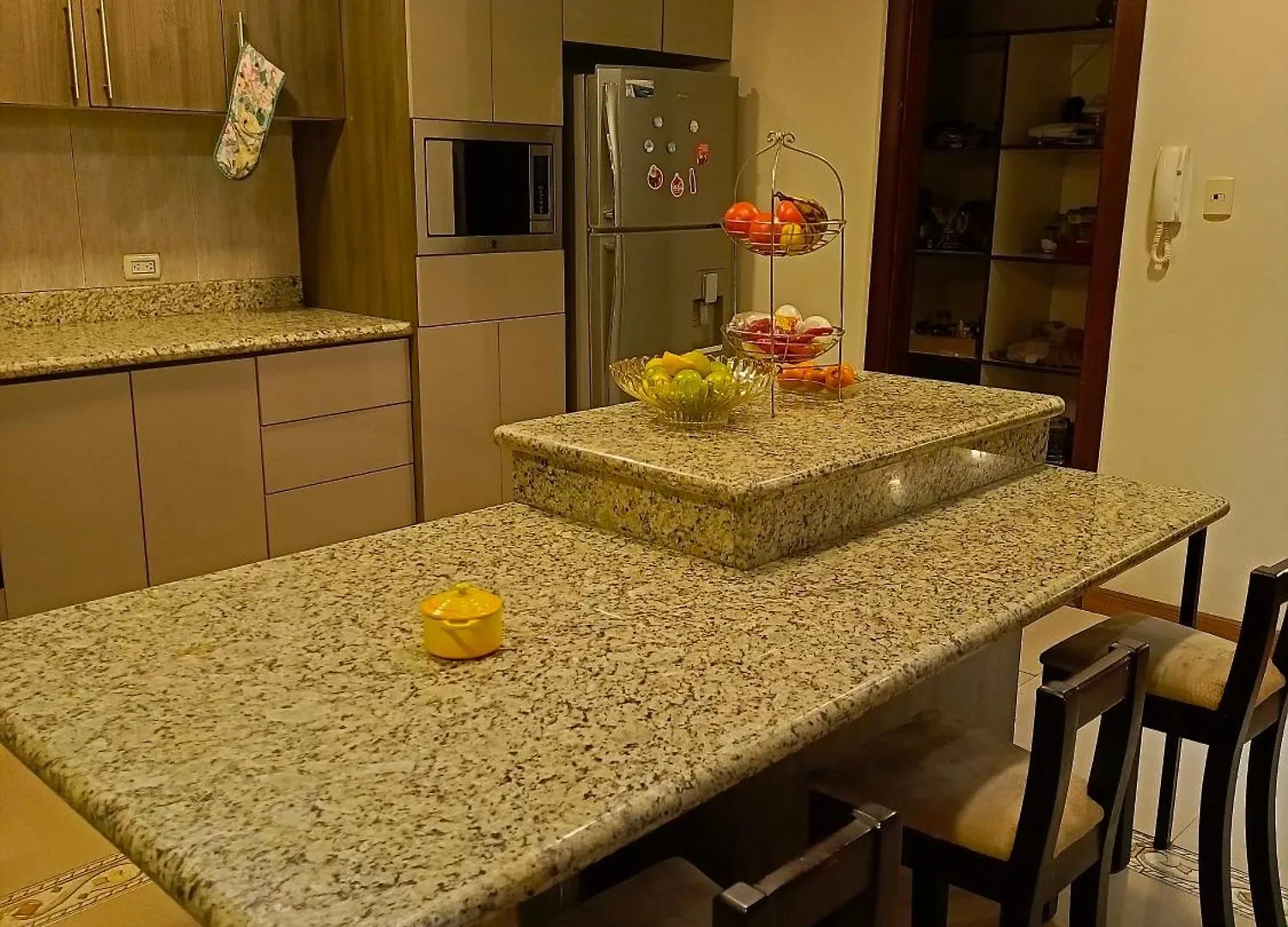 Departamento Comodo En Zona Central Cuenca Apartamento